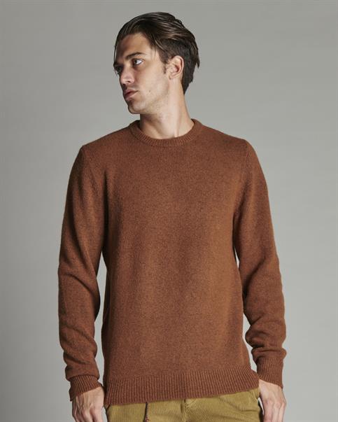 ROUND NECK 32%WOOL/38%NYL/10%CAMEL/20%ACRY CAMEL