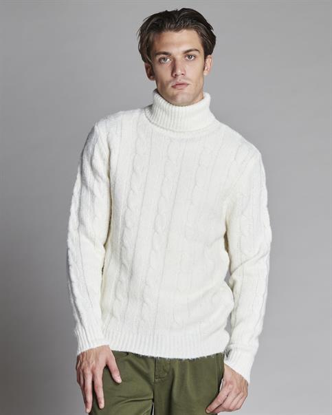 TURTLENECK 37%WOOL/35%POLY/20%ACRY/7%ALPACA/1%SPAND. WHI