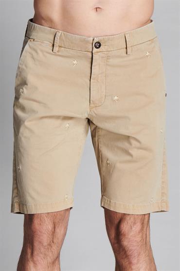 CHINO SHORT COMF.TWILL STRETCH G/D ALL.EMBROIDERY BEIGE