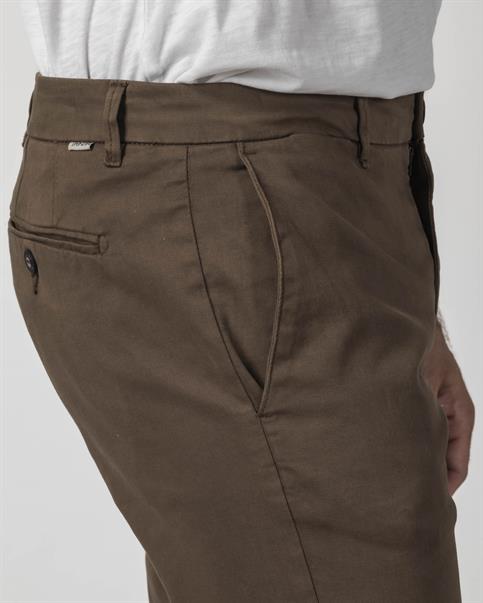 CHINO LONG SLIM TWILL STRETCH G/D OTTER