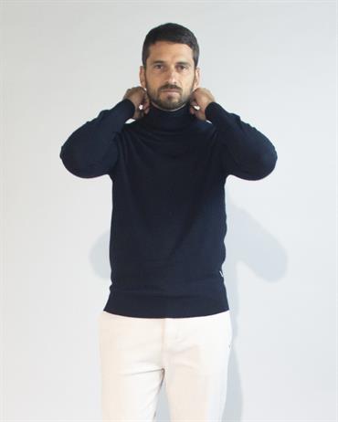 TURTLENECK 25%VISC/25%POLYAM/45%E.F.MERINO/5%CASH NAVY