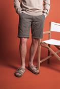 CHINO SHORT COMF. COTTON SEERSUCKER Y/D SALVIA STRIPE