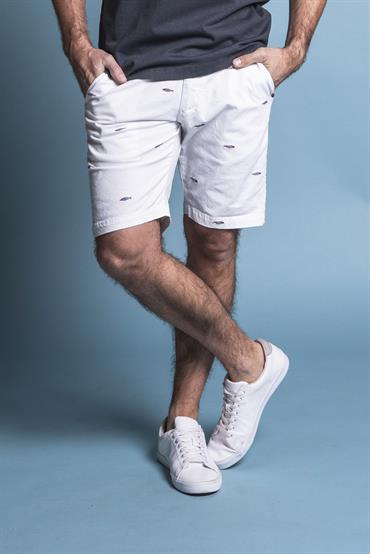 CHINO SHORT COMF.TWILL STRETCH G/D EMBR. FISHRED WHITE