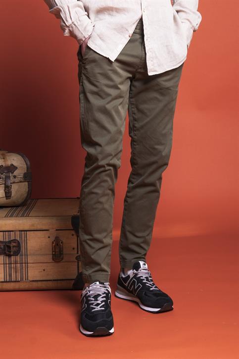 CHINO LONG SLIM TWILL STRETCH G/D MIL.GREEN