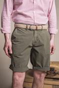 CHINO SHORT COMF.POPELINE G/D MIL.GREEN