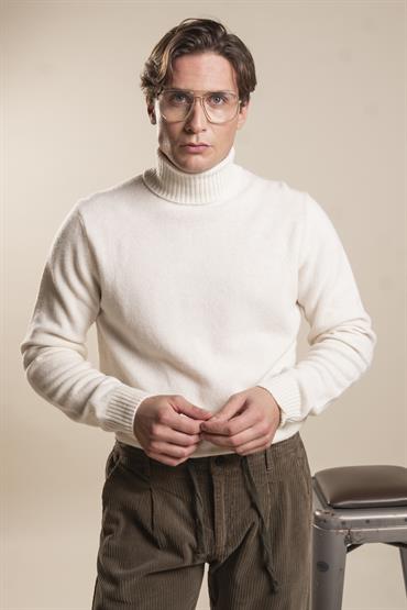 TURTLENECK LAMBSWOOL OFF WHITE