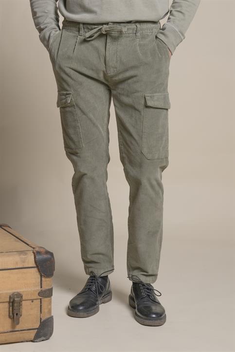 CARGO LONG COMF. CORDUROY 500 STRIPES G/D GREEN