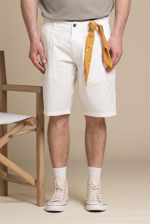 CHINO SHORT COMF.PINCES POPELINE G/D MILK