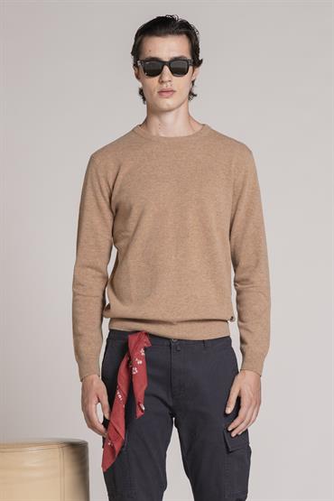 ROUND NECK LAMBSWOOL ALMOND