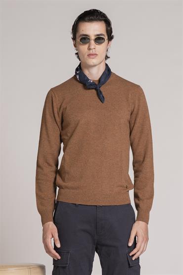 ROUND NECK LAMBSWOOL MUD
