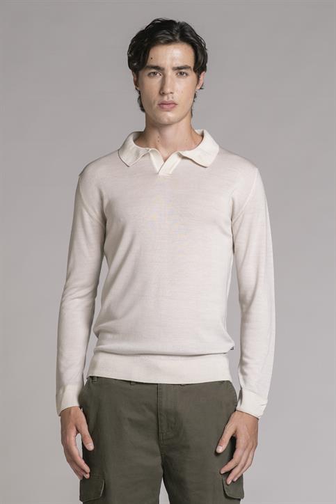 POLO NECK SKIPPER MERINOS ACID WASH BUTTER
