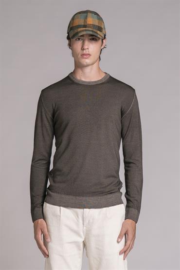 ROUND NECK MERINOS DK.BROWN