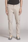 CARGO LONG SLIM TWILL STRETCH F/D DESERT