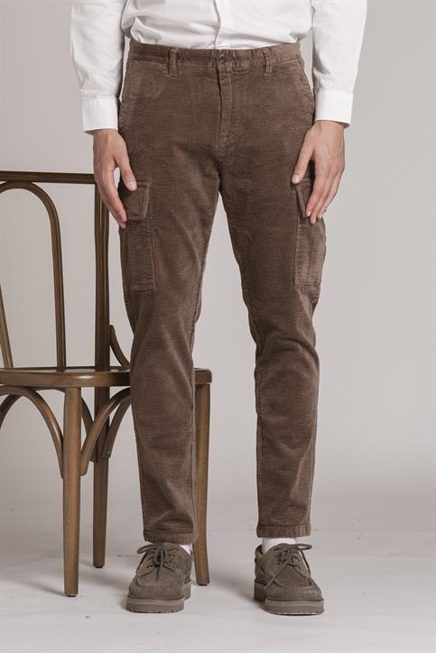 CARGO LONG SLIM CORDUROY 500 STRIPES F/D DK.MUD