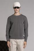 ROUND NECK FLEECE CARBON+SNOW WASH C.ROCK