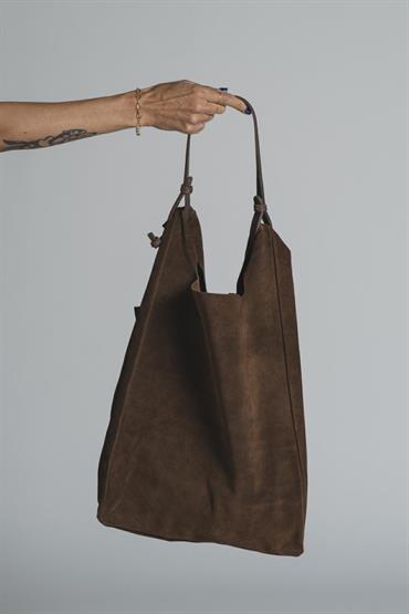 SHOULDER BAG SUEDE BROWN