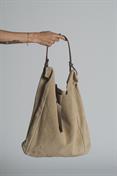 SHOULDER BAG SUEDE SAND