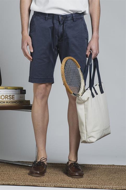 CHINO SHORT COMF.TWILL STRETCH F/D CARBON WASH BLUE