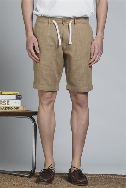 CHINO SHORT COMF DOBBY Y/D BEIGE
