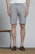 CHINO SHORT COMF.SEERSUCKER Y/D NAVY STRIPE
