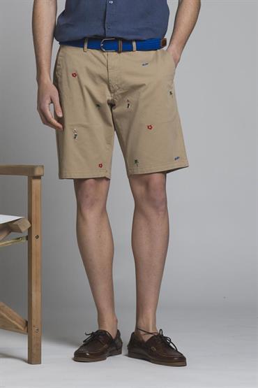 CHINO SHORT COMF.TWILL STRETCH G/D EMBROIDERY BEIGE