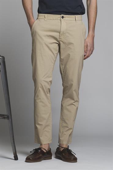 CHINO LONG SLIM POPELINE STRETCH G/D DESERT