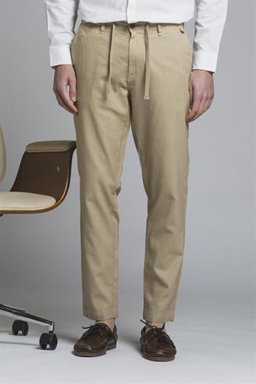 CHINO LONG COMF.MIXED LINEN G/D DESERT