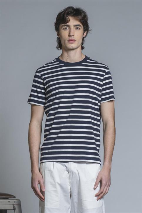 TSHIRT S/S JERSEY SOLID S.WASH F/D NAVY STRIPE