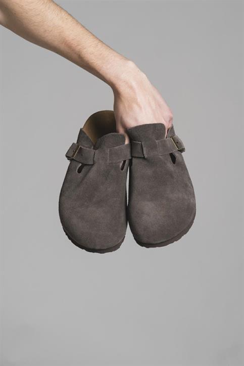 SLIPPER CLOG SUEDE BROWN