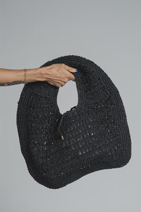 SHOULDER BAG RAFFIA BLACK